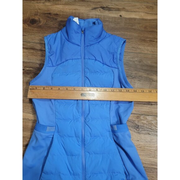 Lululemon Down for It All Vest Blue Nile Size 2 EUC - Picture 6 of 10